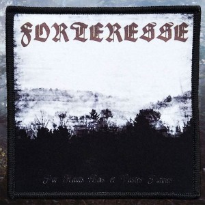 Нашивка принтовая Forteresse - Par hauts bois et vastes plaines